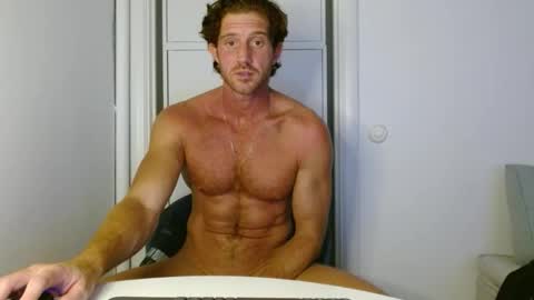 alphahung23 online show from 10.27.25