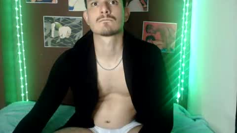 Snapshot of alphamercury chatting on 06.14.26 alphamercury online show from 06.14.26