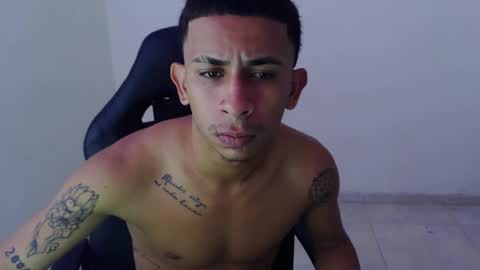 alphas_latins online show from 04.11.26