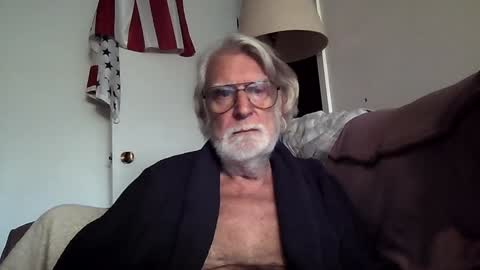 AlphaUniform online show from 12.10.24