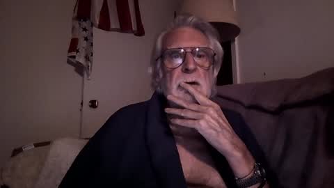 AlphaUniform online show from 01.15.25