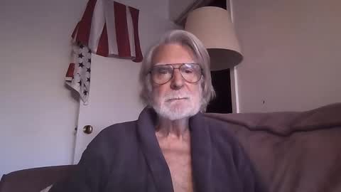 AlphaUniform online show from 03.01.25