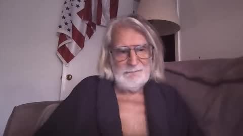 AlphaUniform online show from 02.21.26