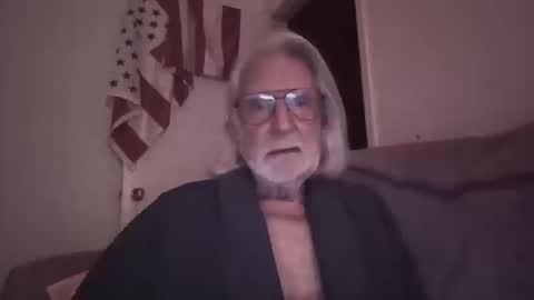 AlphaUniform online show from 03.11.26