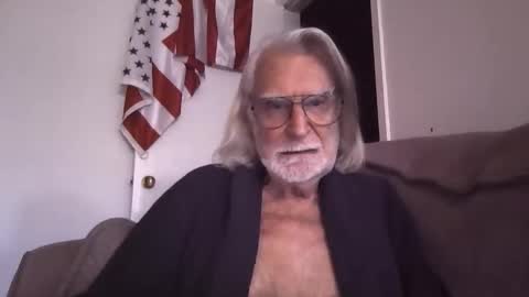 AlphaUniform online show from 03.12.26