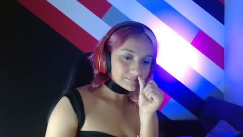 Snapshot of alterego1__ chatting on 02.20.25 Alter online show from 02.20.25