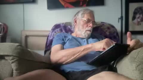 Snapshot of altman4117c chatting on 05.13.26 altman4117c online show from 05.13.26