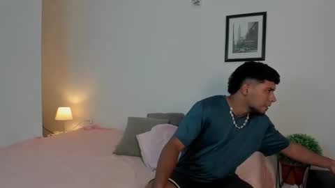 Snapshot of alucard_smith_ chatting on 09.11.25 Smith and lucy online show from 09.11.25