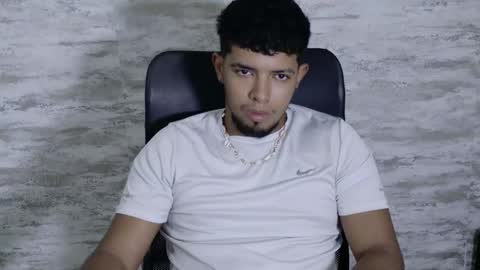 Snapshot of alucard_smith_ chatting on 09.19.25 Smith and lucy online show from 09.19.25