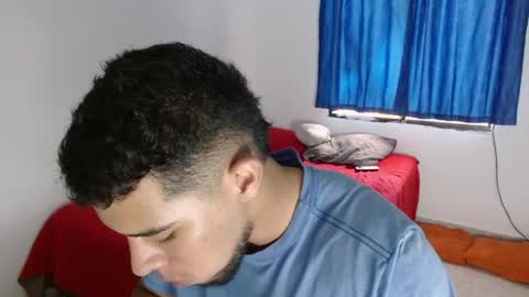 Snapshot of alucard_smith_ chatting on 04.11.26 Smith and lucy online show from 04.11.26