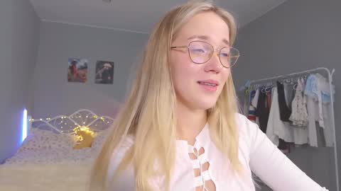 Amelia NEXT STREAM  online show from 12.13.24