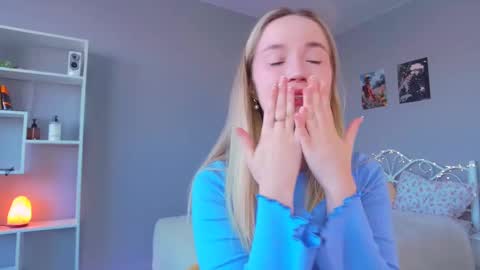 Amelia NEXT STREAM  online show from 02.16.25