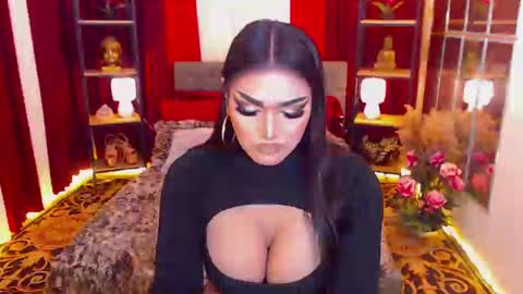 Snapshot of alurajhenson chatting on 01.10.25 Alura Jhenson online show from 01.10.25