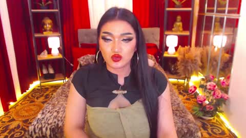 Snapshot of alurajhenson chatting on 01.26.25 Alura Jhenson online show from 01.26.25