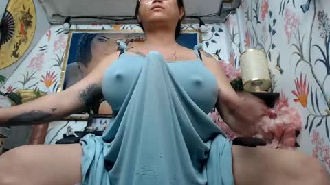 SARAHEYHEYHUGECOCK online show from 02.23.25