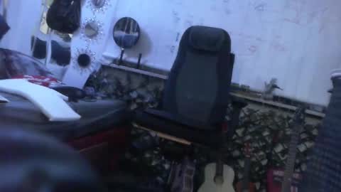 Snapshot of alwaysniceguy2 chatting on 09.16.25 HoneyMelonGuy online show from 09.16.25