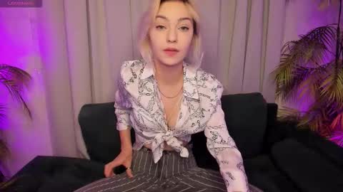 Alysia online show from 11.23.25