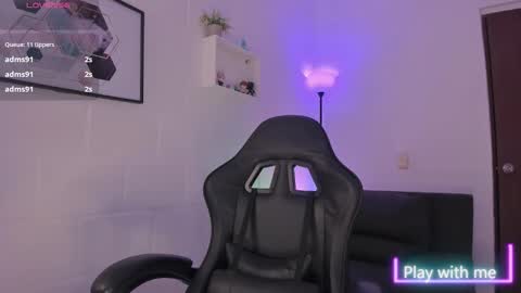 Snapshot of alysonn_conner chatting on 11.29.25 Alyson online show from 11.29.25