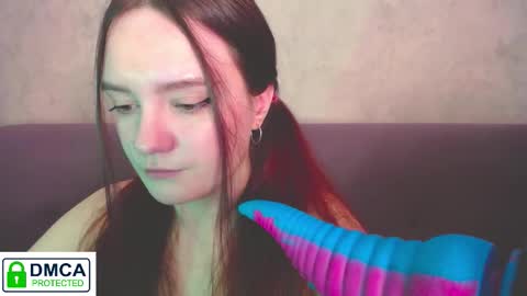 Alyssa online show from 10.08.25