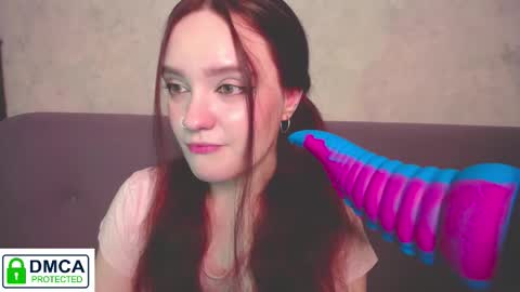 Alyssa online show from 11.08.25