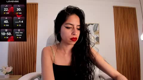 alyssabeauty_ online show from 04.13.26