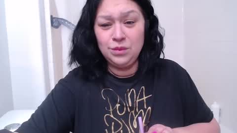 Alyssiaamorexo online show from 03.04.25