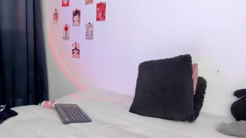    online show from 01.27.25