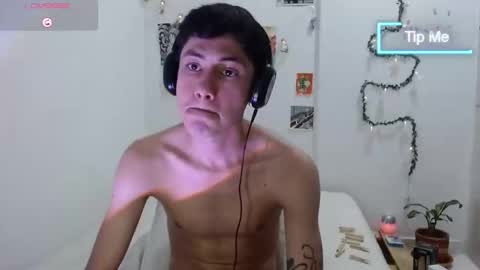 Snapshot of amad696 chatting on 02.04.25 Amad Passer x guests Independent model online show from 02.04.25