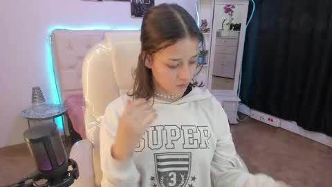 Snapshot of amaia_daniells chatting on 04.23.26 B I A N C A online show from 04.23.26
