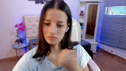 Snapshot of amaia_daniells chatting on 05.30.26 B I A N C A online show from 05.30.26