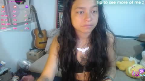 Snapshot of amaia_t chatting on 06.19.26 Amaia online show from 06.19.26