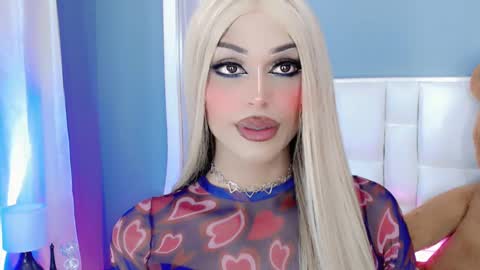 Snapshot of amal_baddel_ chatting on 01.25.25 amal_baddel_ online show from 01.25.25