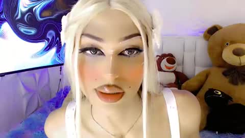 Snapshot of amal_baddel_ chatting on 02.28.25 amal_baddel_ online show from 02.28.25