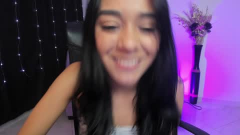 Amalia cruss online show from 12.07.24