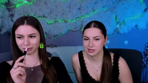 Snapshot of amalialowell chatting on 03.26.26 Amalia online show from 03.26.26