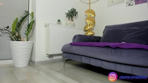 Amalia Nilsson  online show from 01.18.25