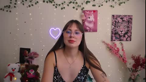 Snapshot of amanda_bright_ chatting on 07.16.26 amanda_bright_ online show from 07.16.26