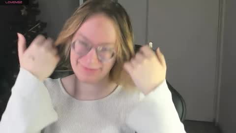 Hi im Amanda online show from 12.18.25