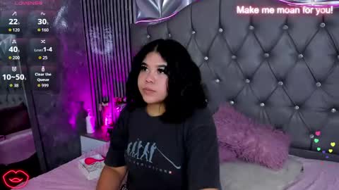 Amanda Moore online show from 05.17.26