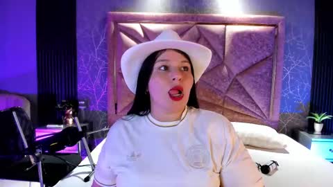 Amanda cruz online show from 09.10.25