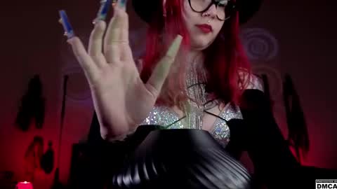 Goddess Amanita online show from 01.30.25