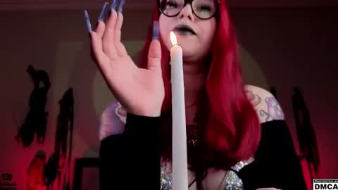 Goddess Amanita online show from 03.11.25