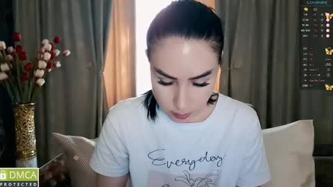 Snapshot of amara_campbell chatting on 09.23.25 amara campbell online show from 09.23.25