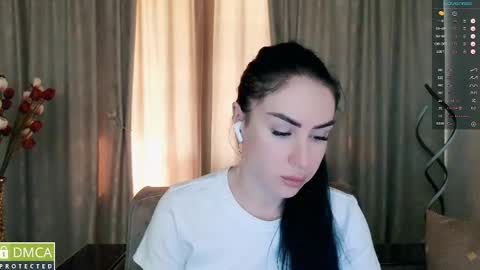 Snapshot of amara_campbell chatting on 06.10.26 amara campbell online show from 06.10.26