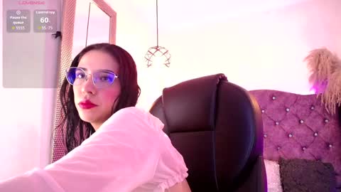 amara_davis1 online show from 05.07.26