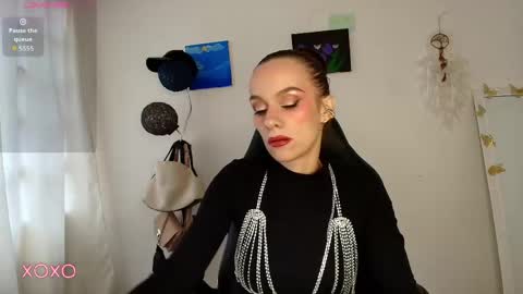 Snapshot of amara_fey chatting on 04.27.26 Amara Fey online show from 04.27.26