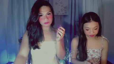 Snapshot of amara_lavelle chatting on 10.23.25 AMARAA online show from 10.23.25