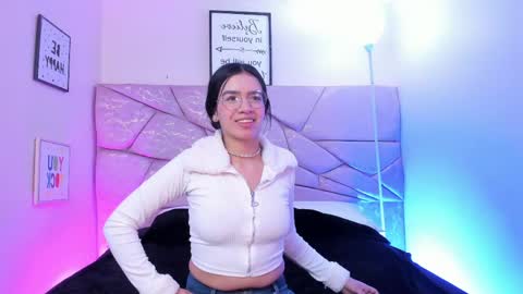amara velle  online show from 04.11.26