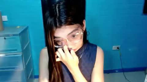 BELLA online show from 04.25.26