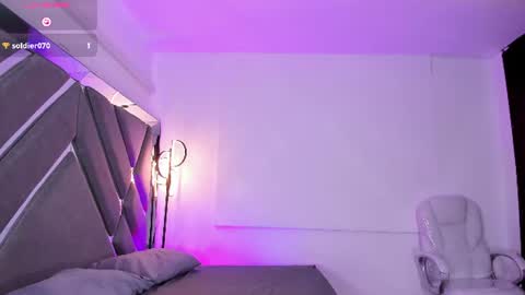 Snapshot of amaralewis chatting on 06.27.26 AMARA online show from 06.27.26